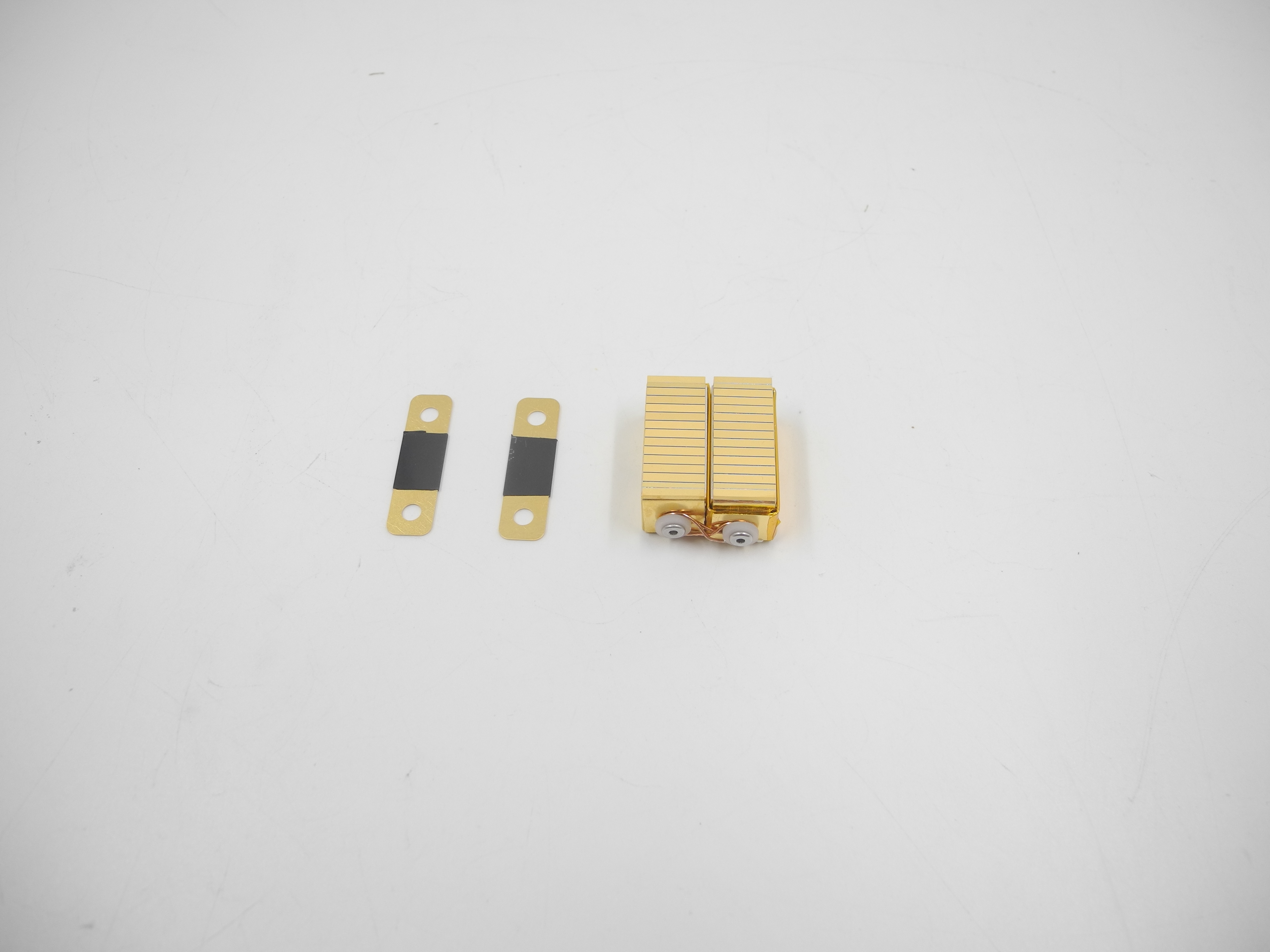 C1054 2400W diode laser stack front view