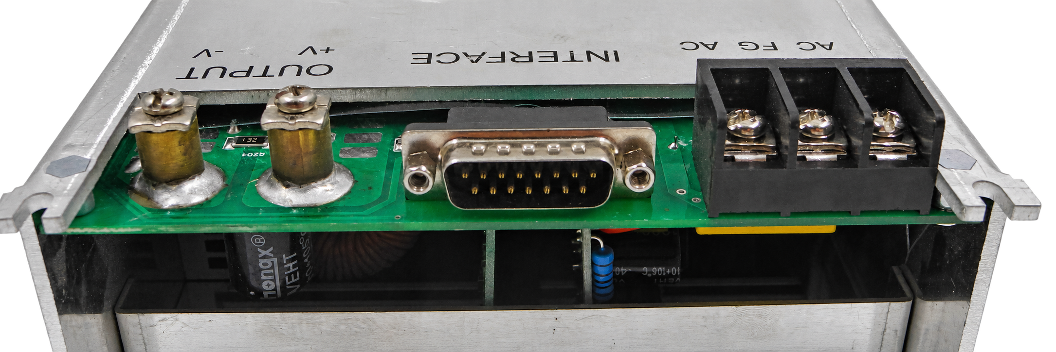 Flipped interface display with a transparent background; refer to the original photograph for connector details